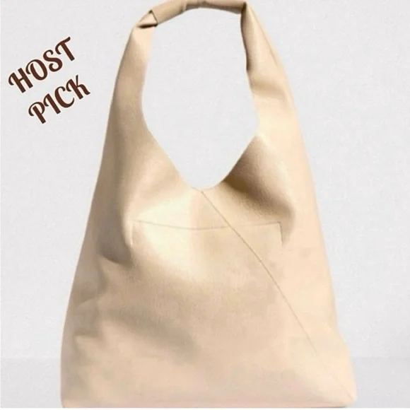 🆕- BANANA REPUBLIC VEGAN LEATHER SLOUCHY TOTE. NWT